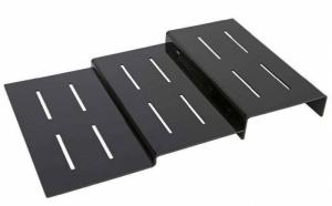 Supports présentoirs et escaliers de présentation en vitrine alimentaire